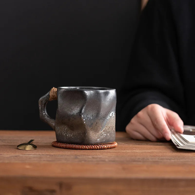Caneca de Cerâmica Artesanal Estilo Japonês