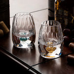 Taça de Vinho Cristal com Folhas de Ouro